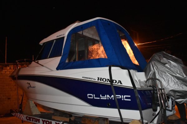 olympic boats 6,20 c pilothouse kamaralı lüx fiber tekne