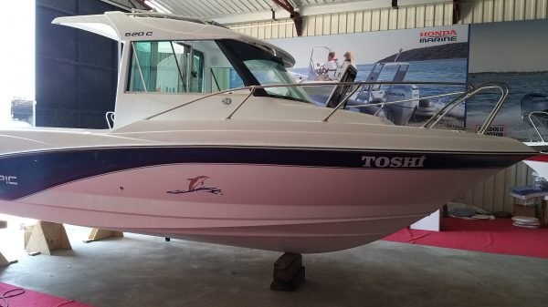 olympic boats 6,20 c pilothouse kamaralı lüx fiber tekne